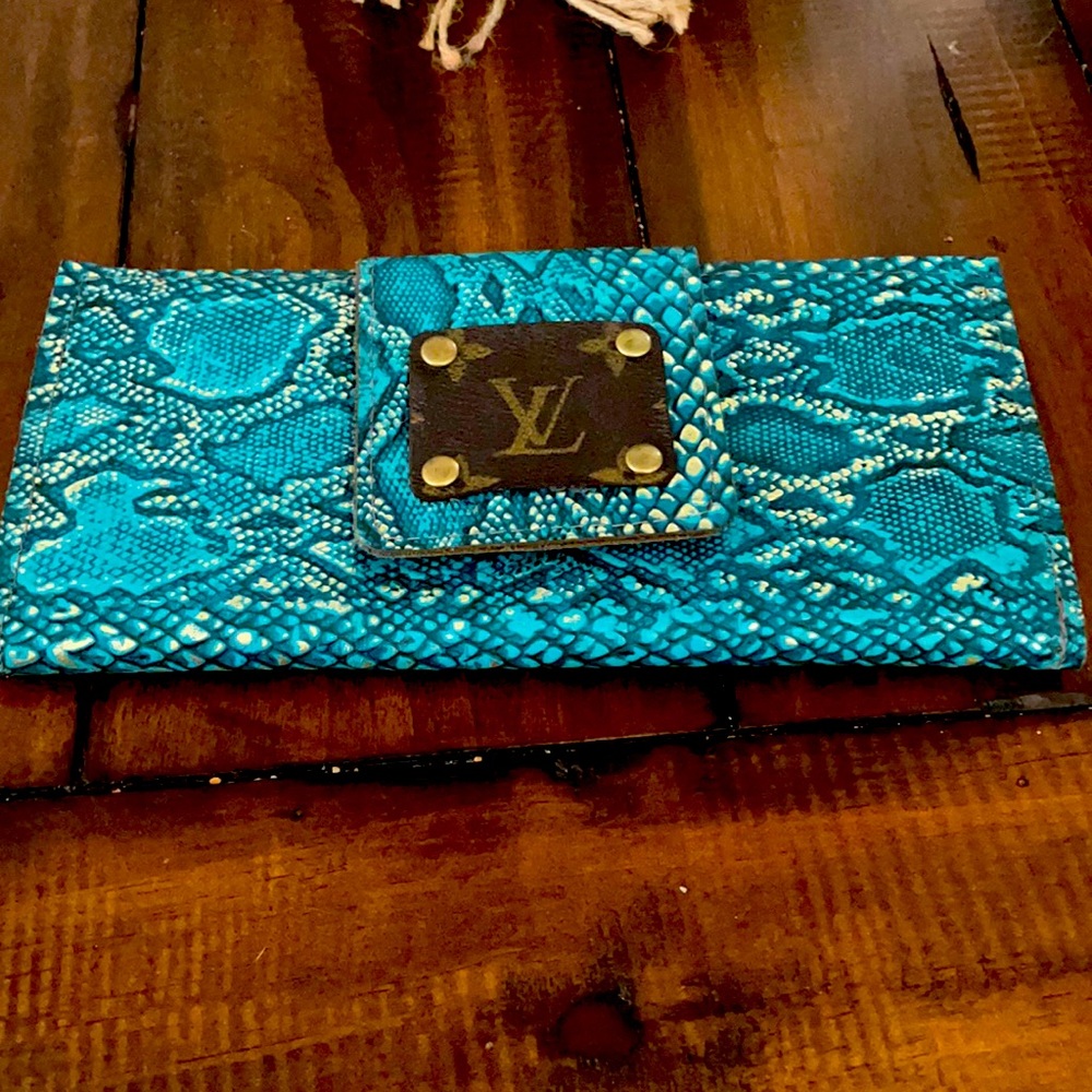 Keep it Gypsy up cycled wallet